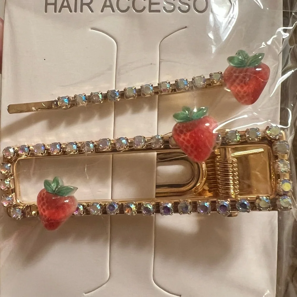 Bundle-Strawberry Tote Bag, Paper Stationery, Coin purse, Hairclips